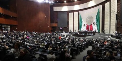 Diputados eliminan siete órganos autónomos